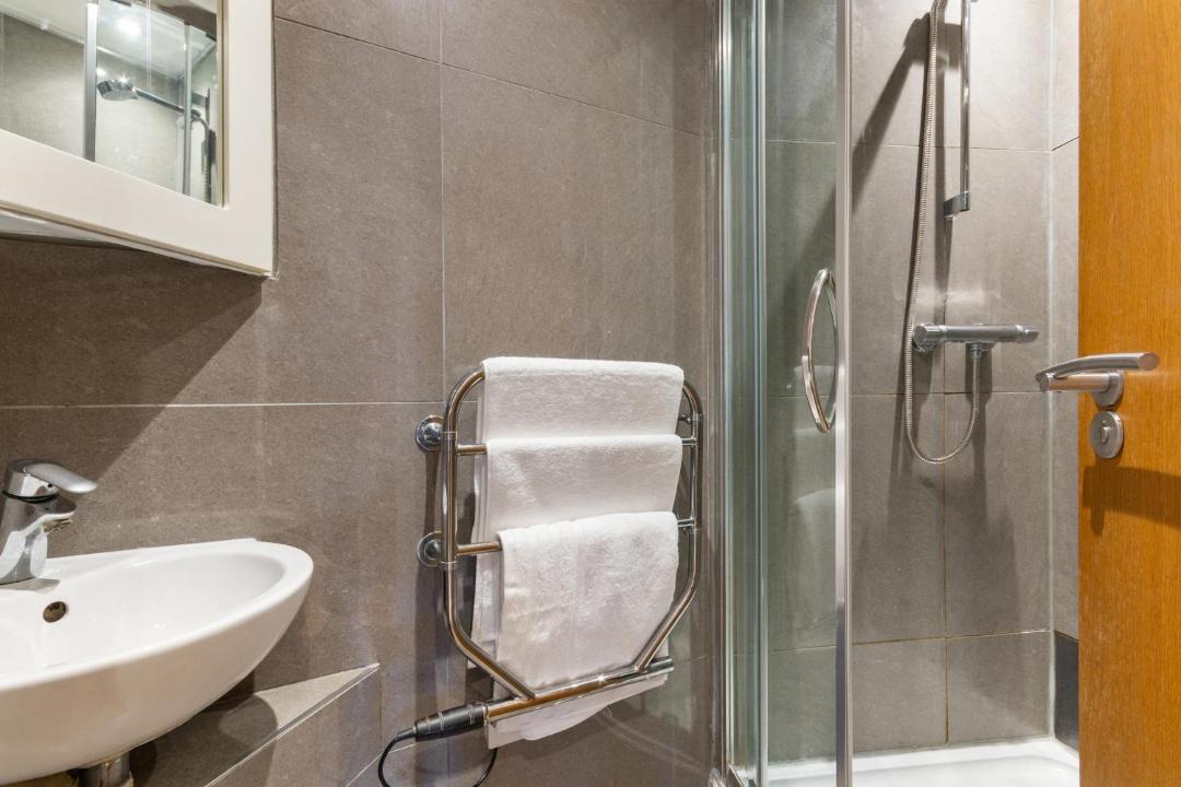 Photo of Bathroom in Fulham Broadway