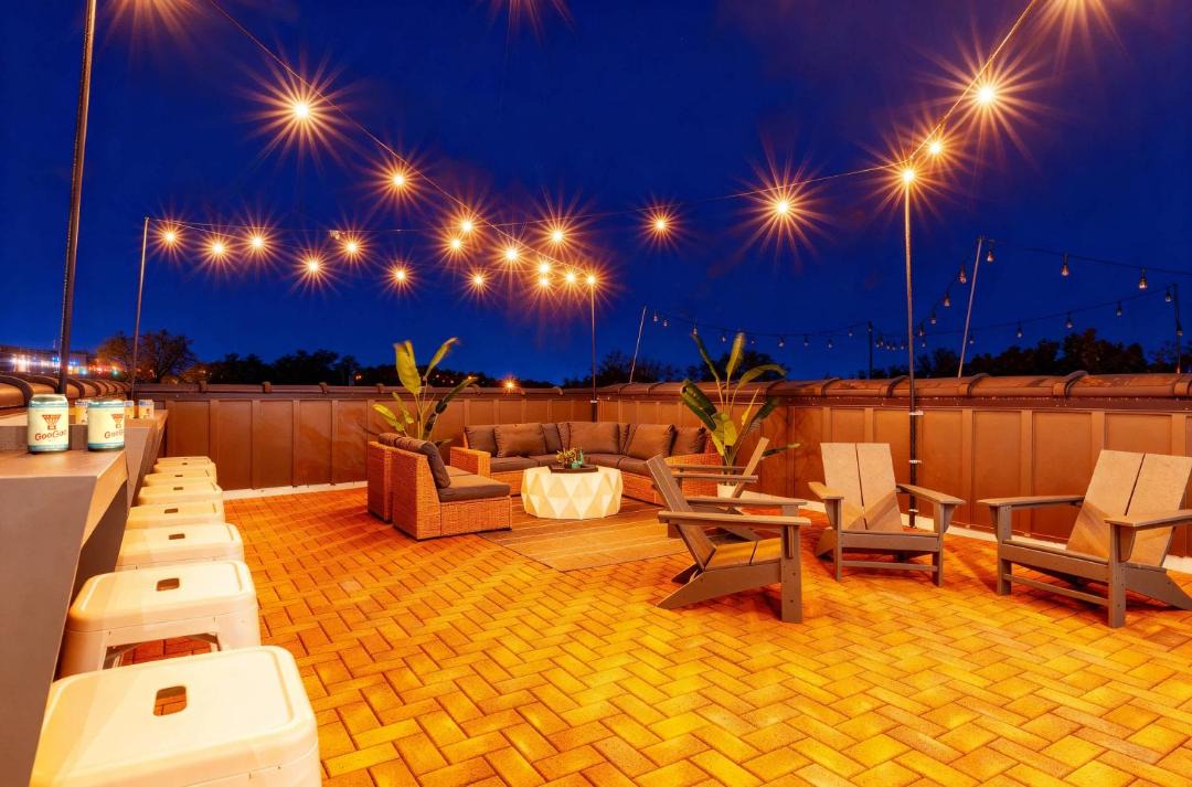 Photo of Patio Balcony in Hadley - Washington
