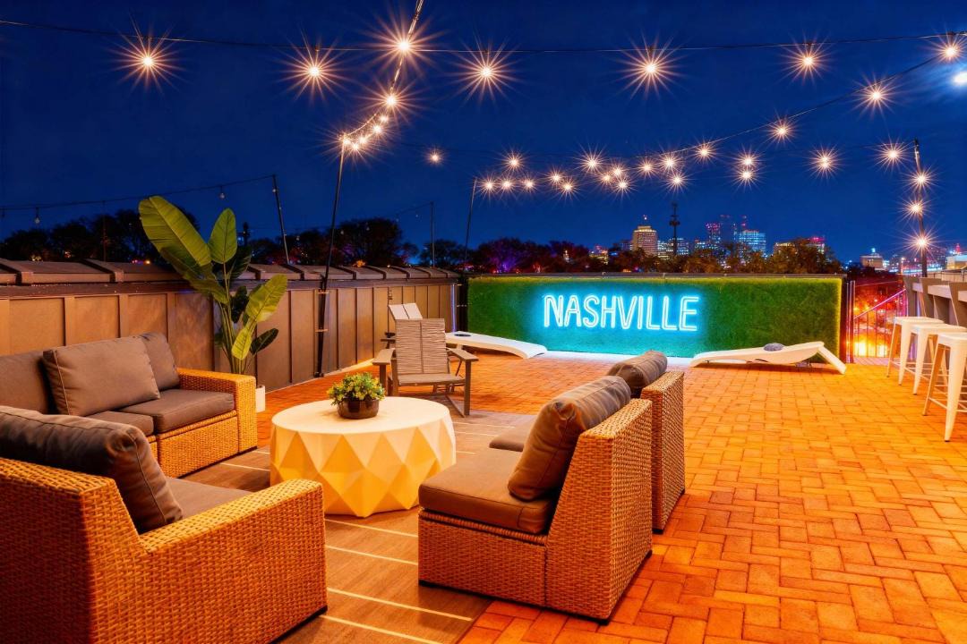 Photo of Patio Balcony in Hadley - Washington