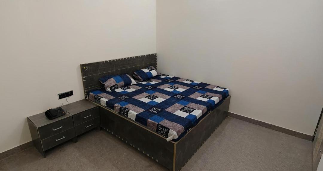Photo of Bedroom in Meerut