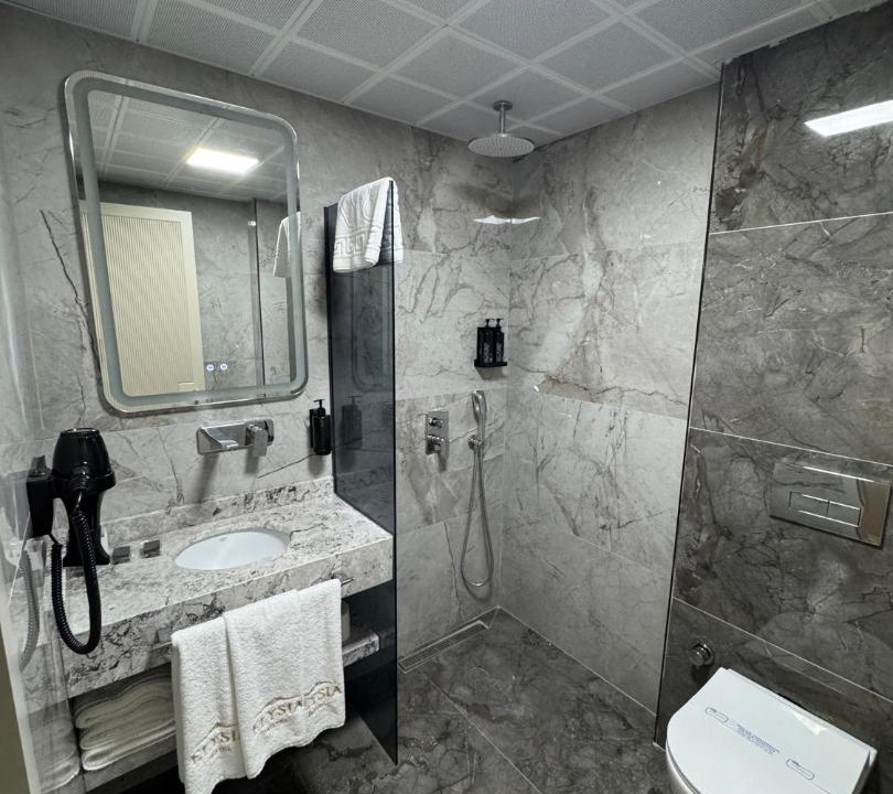 Photo of Bathroom in Sirkeci