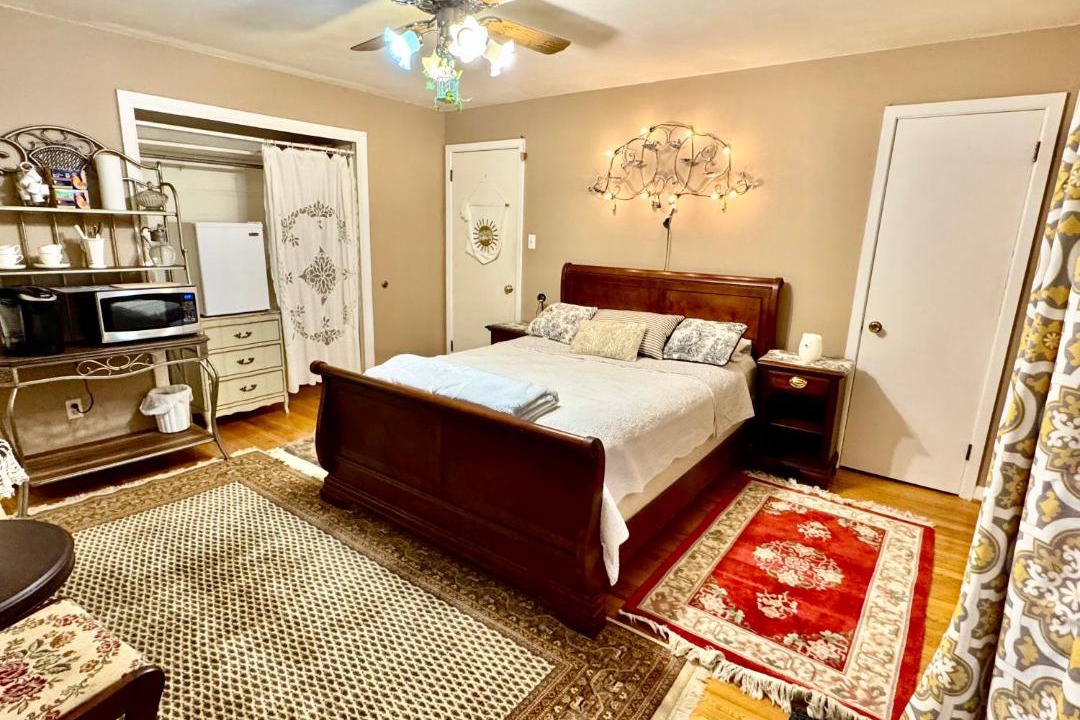 Photo of Bedroom in Amherst
