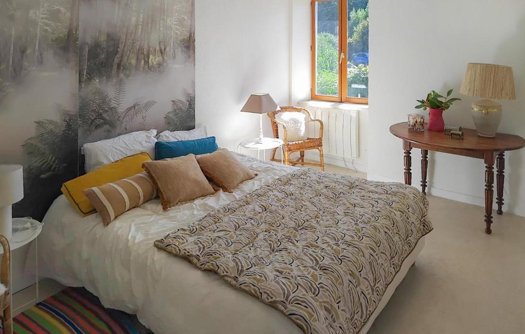 Photo of Bedroom in Royeres