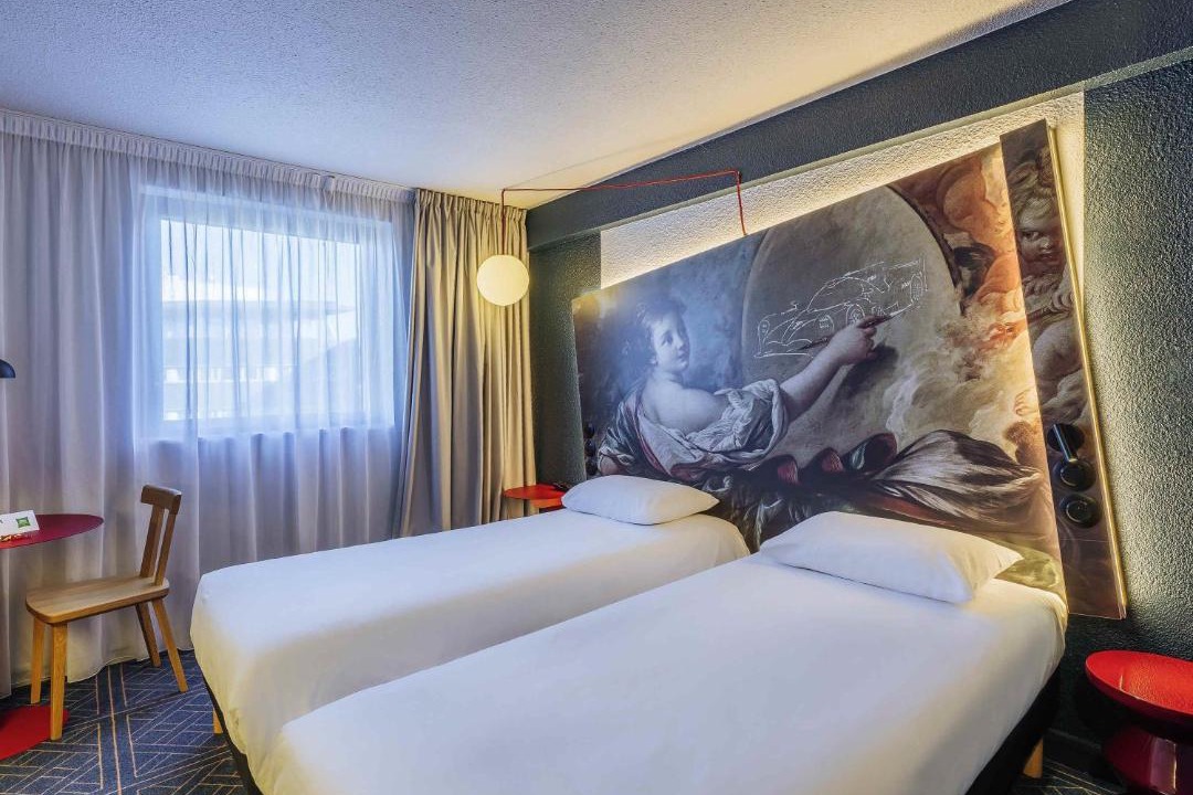 Photo of Bedroom in Miroir - Batignolles