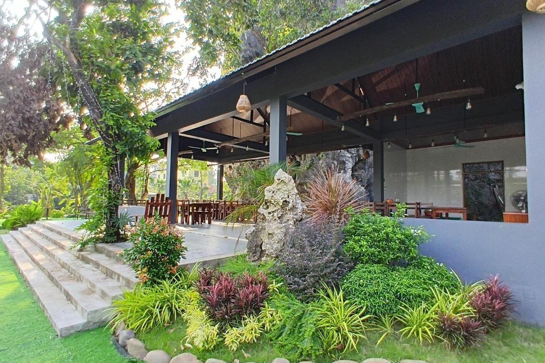 Photo of Others in Hoa Lu