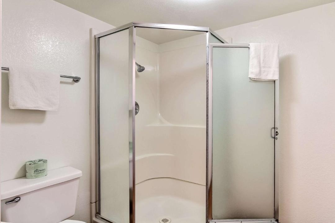 Photo of Bathroom in Salinas