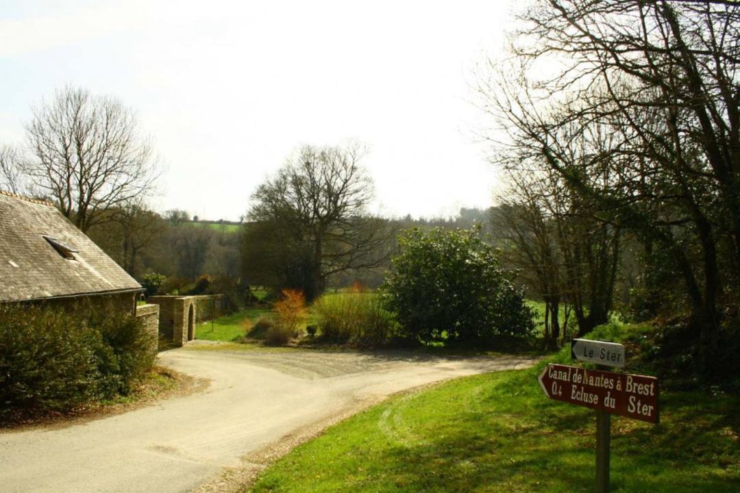 Photo of Others in Cleden-Poher