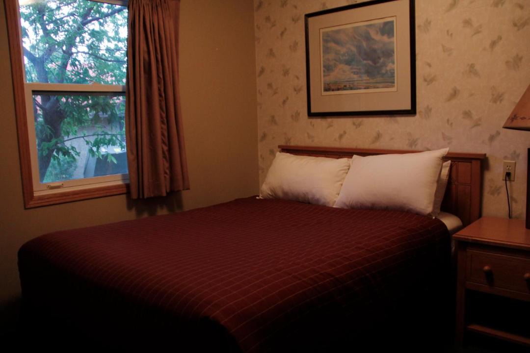 Photo of Bedroom in Waterton Park