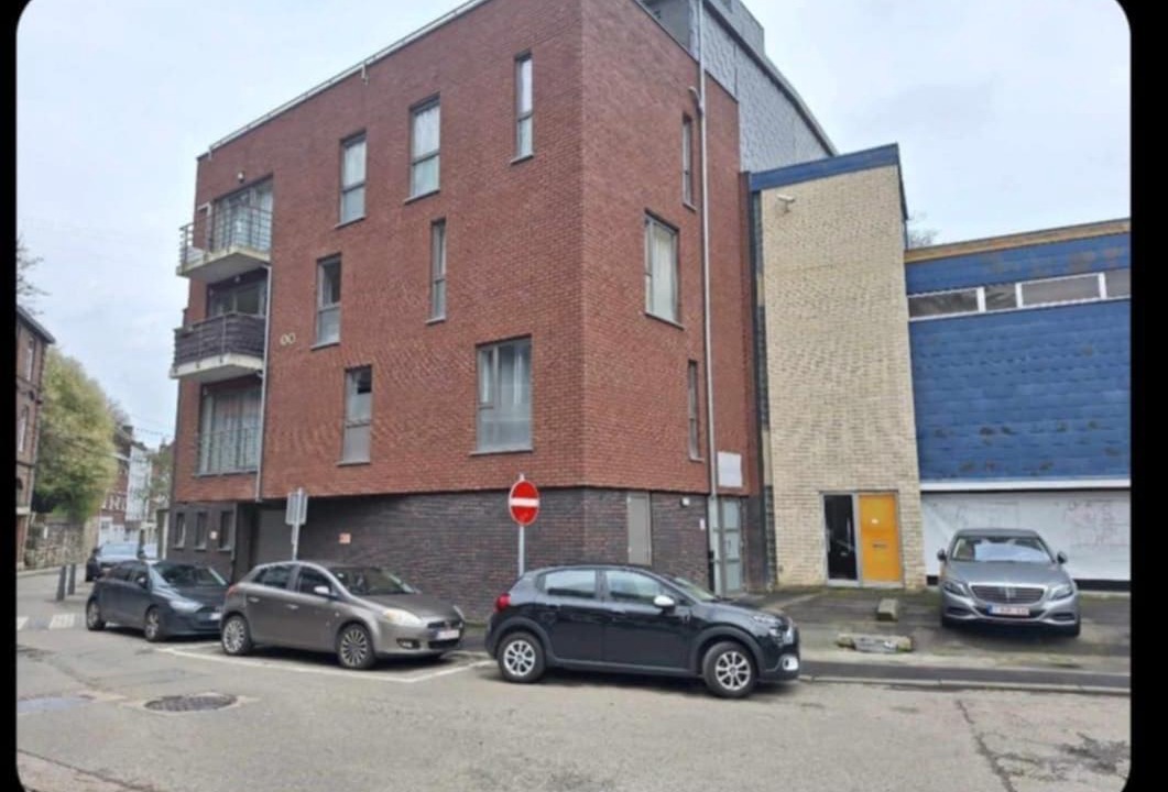 Photo of Buildings in Huy