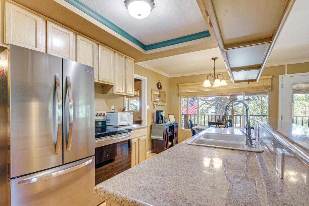 Photo of Kitchen in Mammoth Creek
