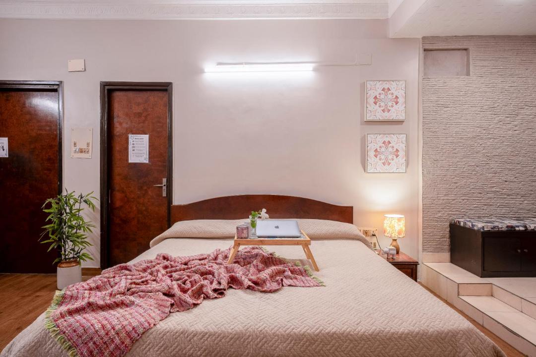 Photo of Bedroom in Ballygunge