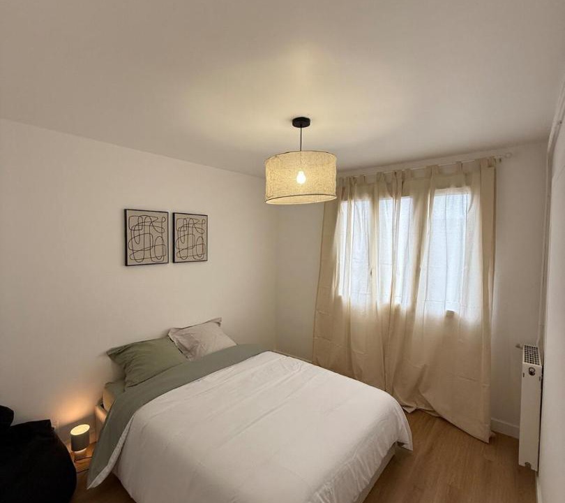 Photo of Bedroom in Limoges