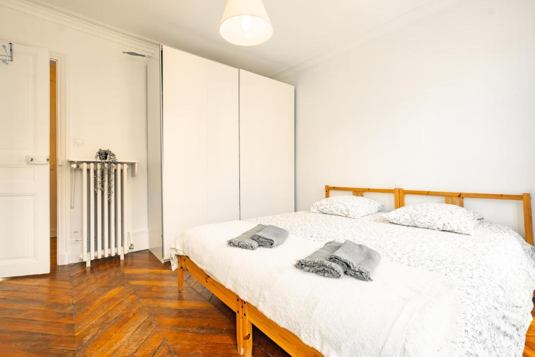 Photo of Bedroom in Notre-Dame-des-Champs