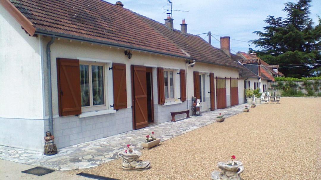 Photo of Buildings in Cormeray