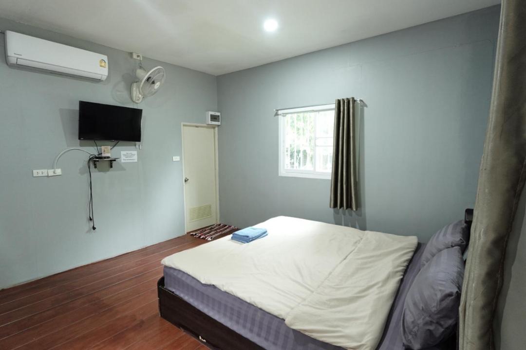 Photo of Bedroom in Muak Lek