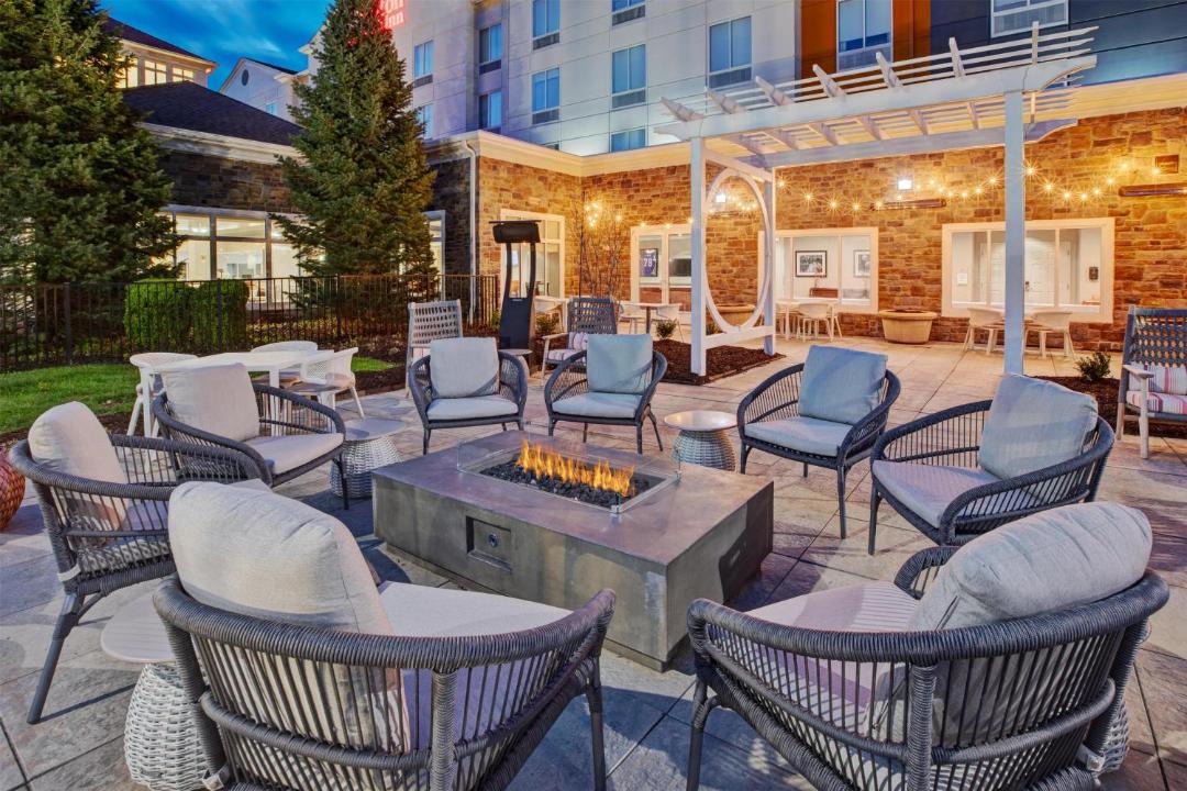 Photo of Patio Balcony in Hethwood - Prices Fork