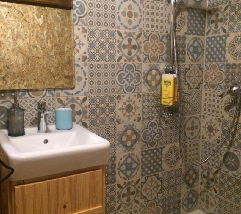 Photo of Bathroom in Pano Arodhes
