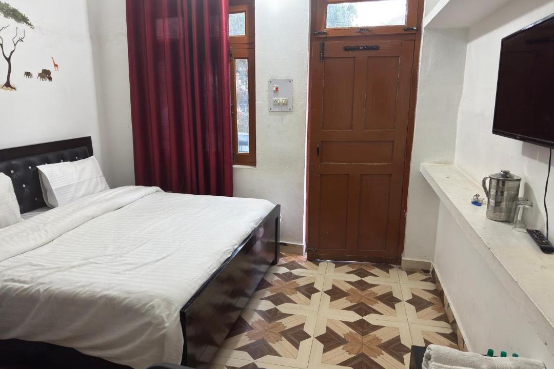 Photo of Bedroom in Bhowali