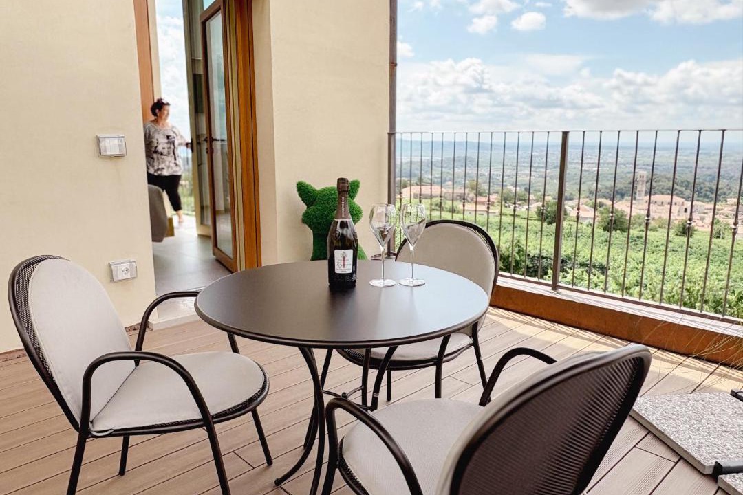 Photo of Patio Balcony in San Pietro di Barbozza