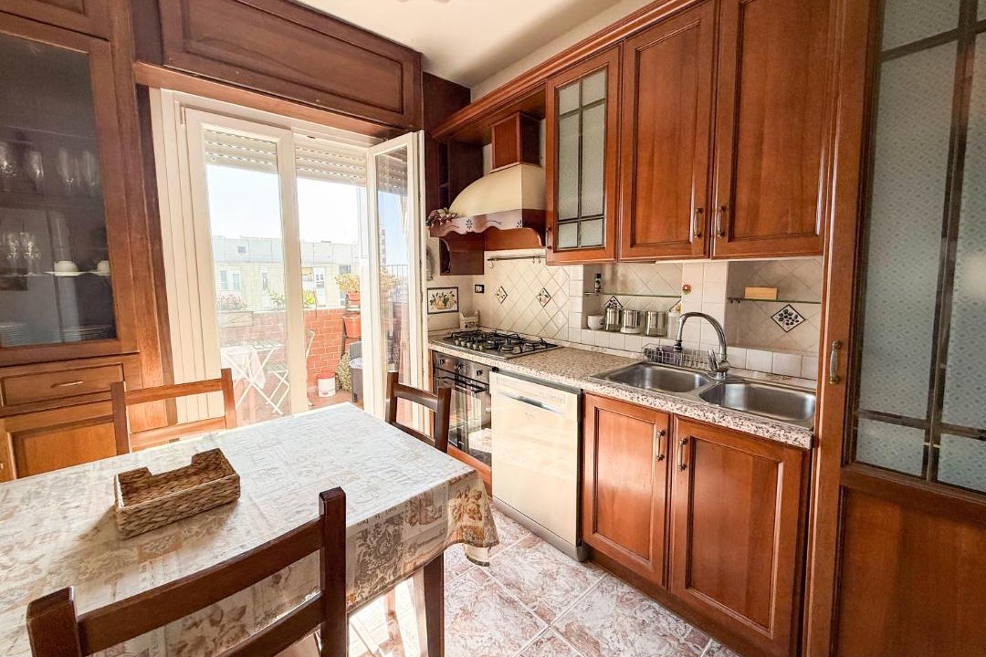 Photo of Kitchen in Zona XXIV Fonte Ostiense