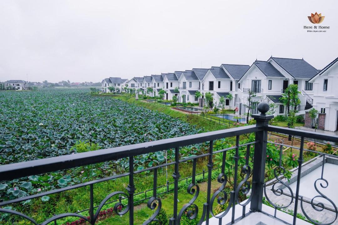 Photo of Others in Mang Yang