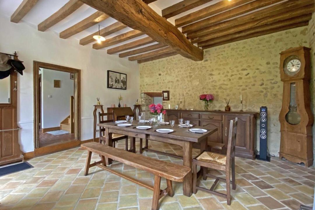 Photo of Kitchen in Saint-Martin-des-Pezerits
