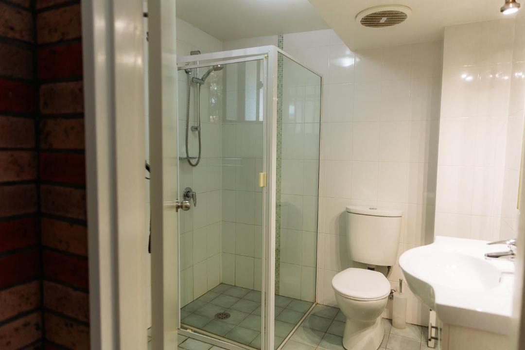 Photo of Bathroom in Scone