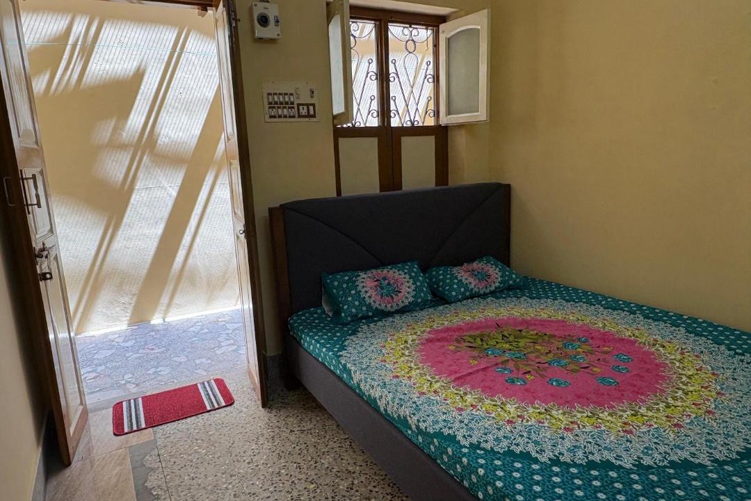 Photo of Bedroom in Khattalwada