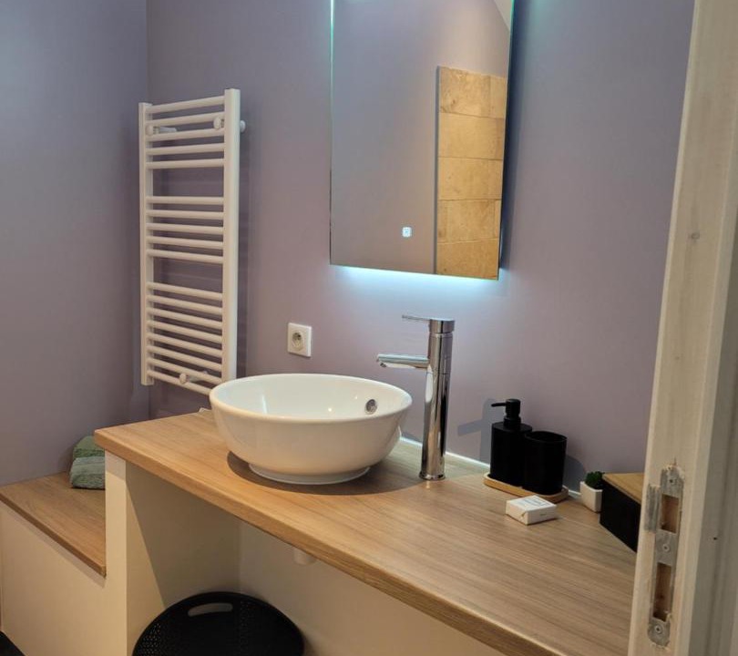 Photo of Bathroom in Le Pin-la-Garenne