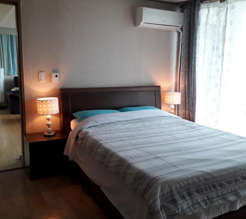 Photo of Bedroom in Okpo-dong