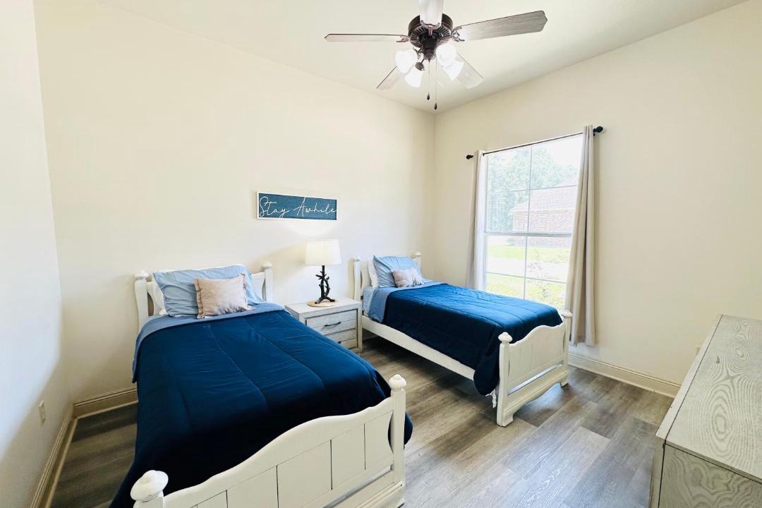 Photo of Bedroom in Pine Grove