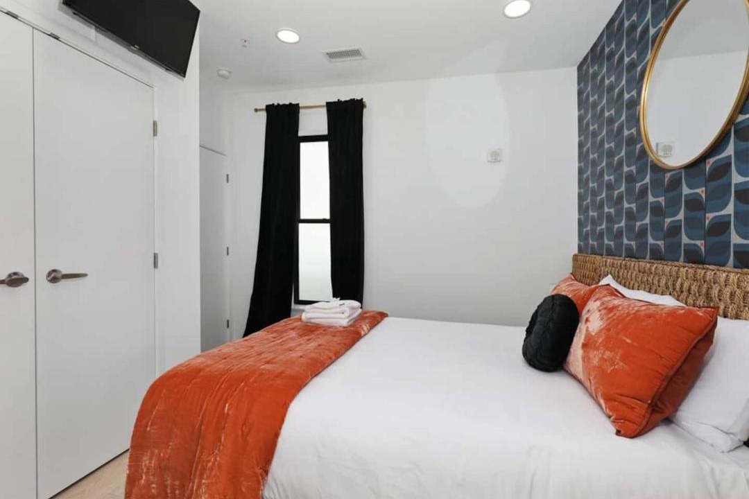 Photo of Bedroom in North Capitol