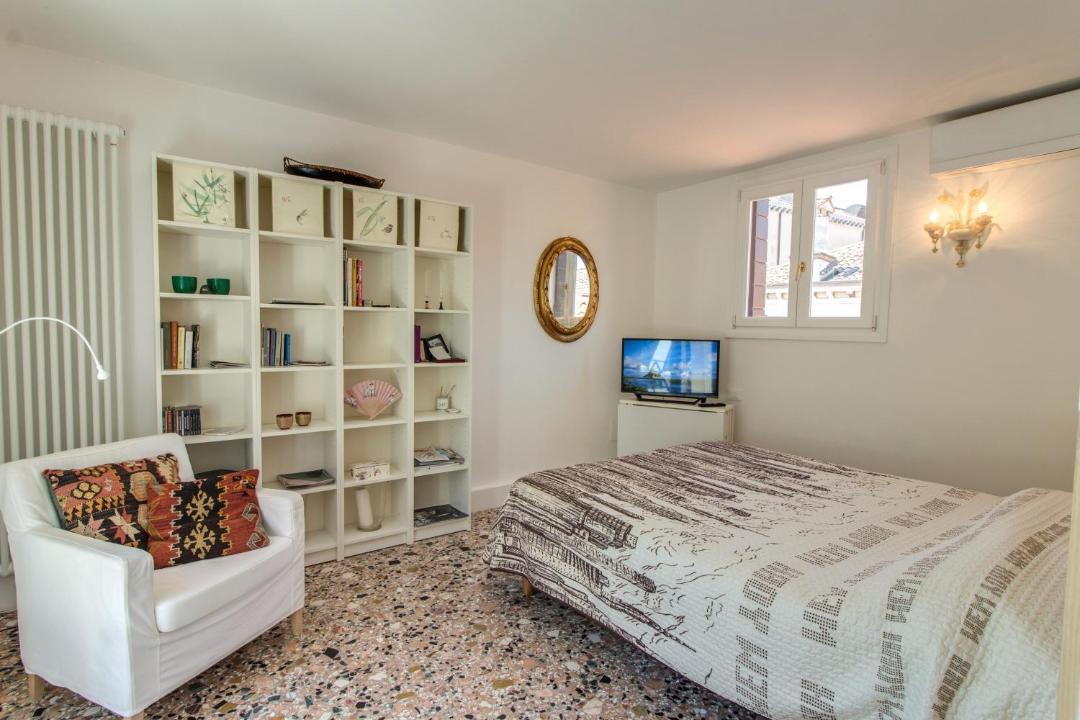 Photo of Bedroom in Dorsoduro