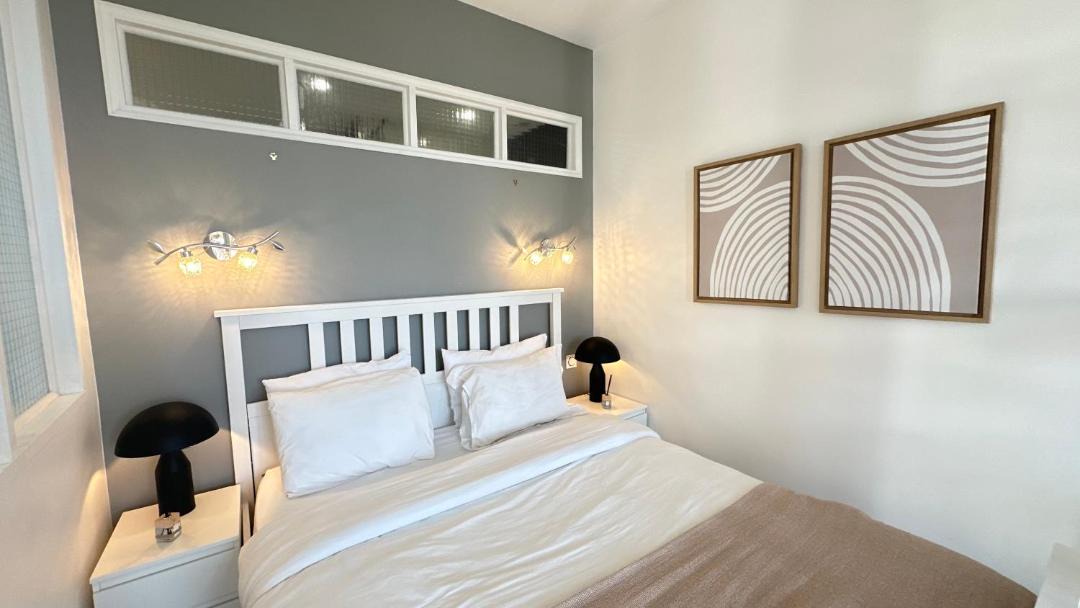 Photo of Bedroom in Faubourg-du-Roule