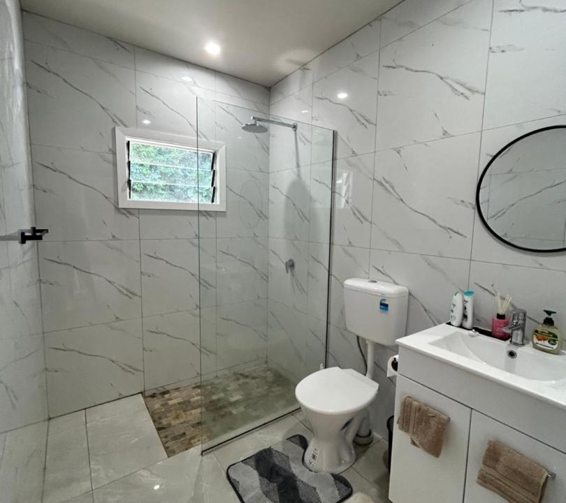 Photo of Bathroom in Avarua