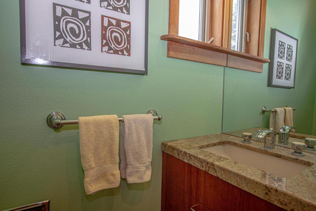 Photo of Bathroom in Alpine Meadows