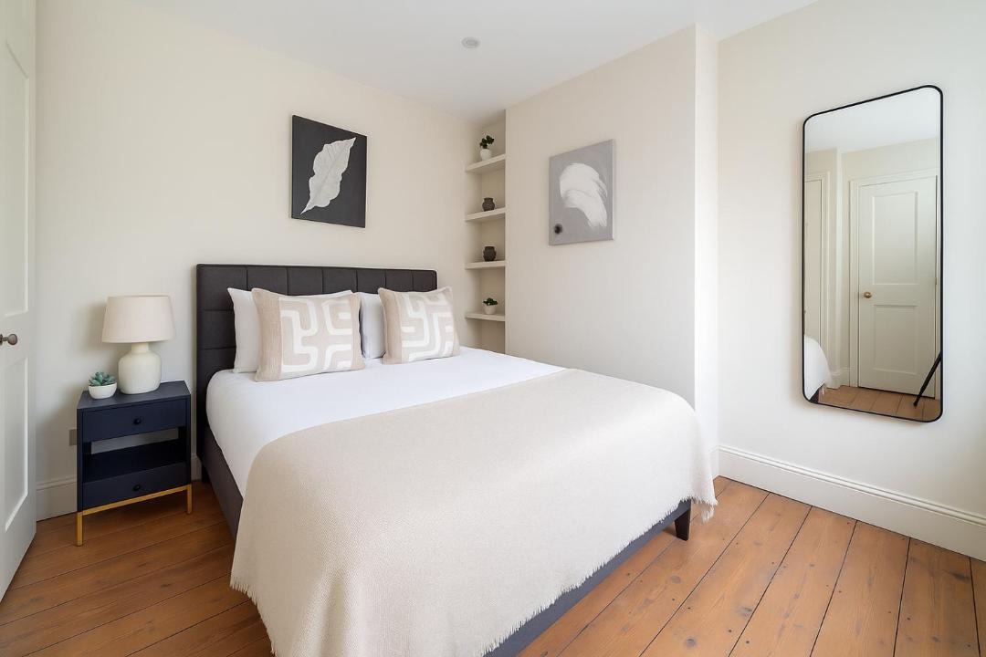 Photo of Bedroom in Clapham