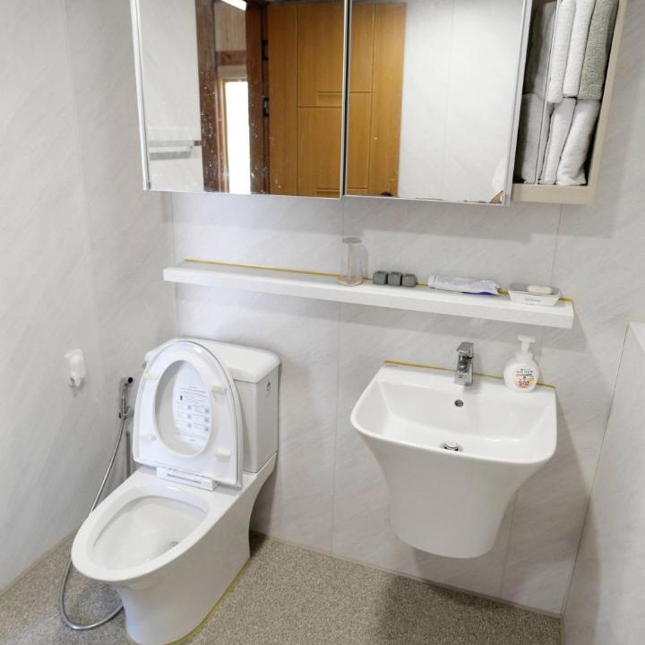 Photo of Bathroom in Hongseong