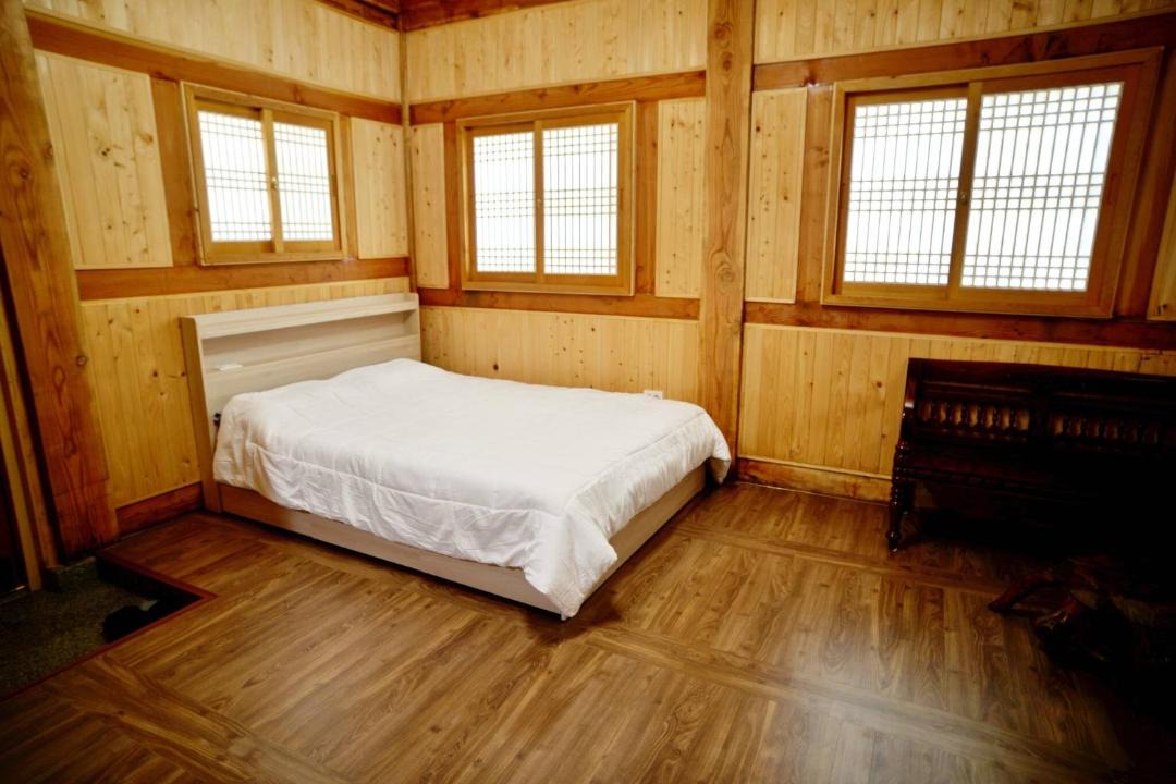 Photo of Bedroom in Hongseong