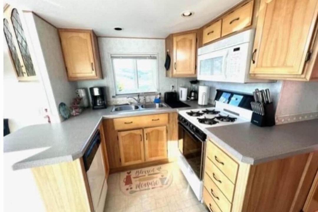 Photo of Kitchen in Gold Beach