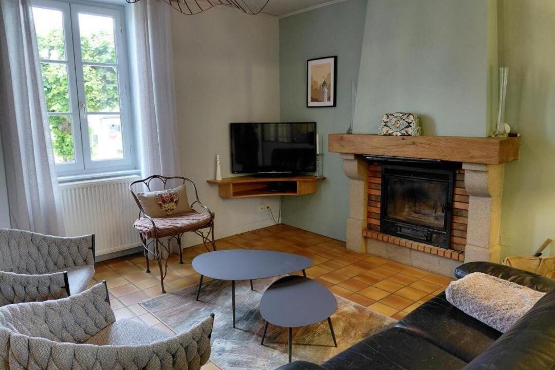 Photo of Livingroom in Burgnac