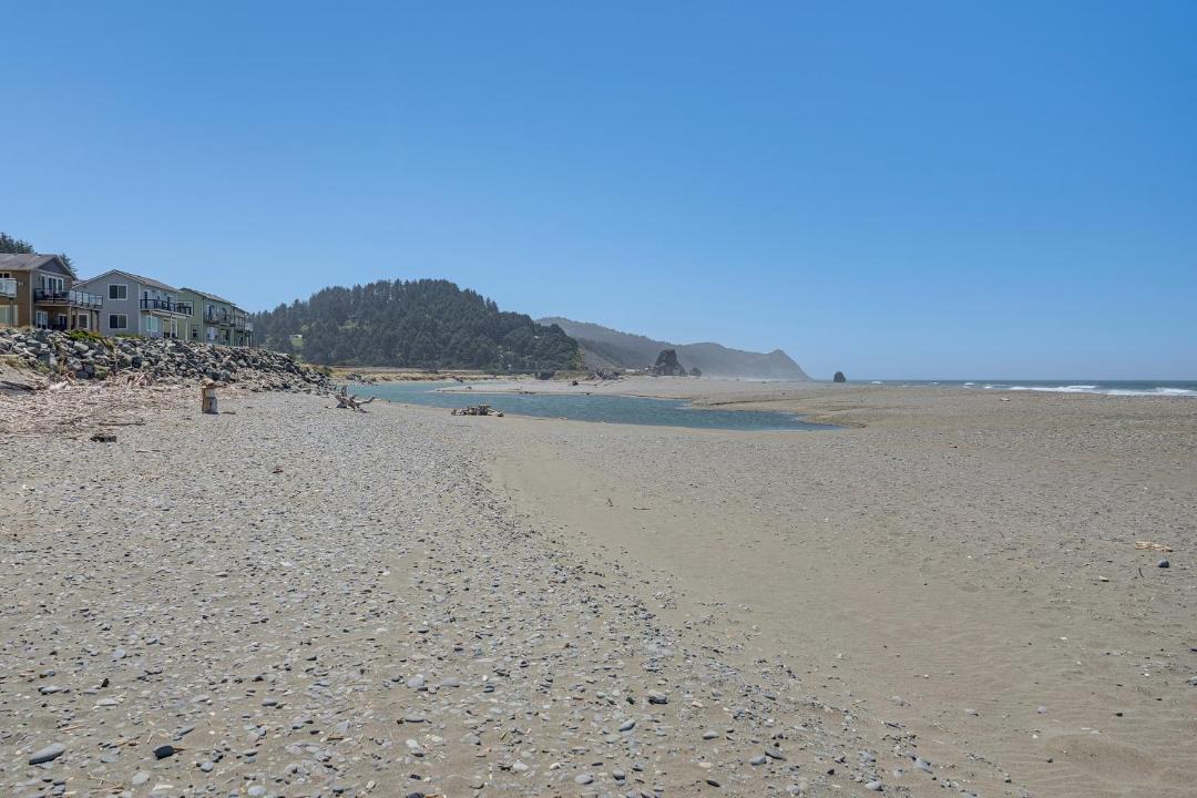 Photo of Others in Gold Beach