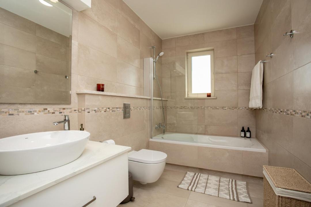 Photo of Bathroom in Kissonerga