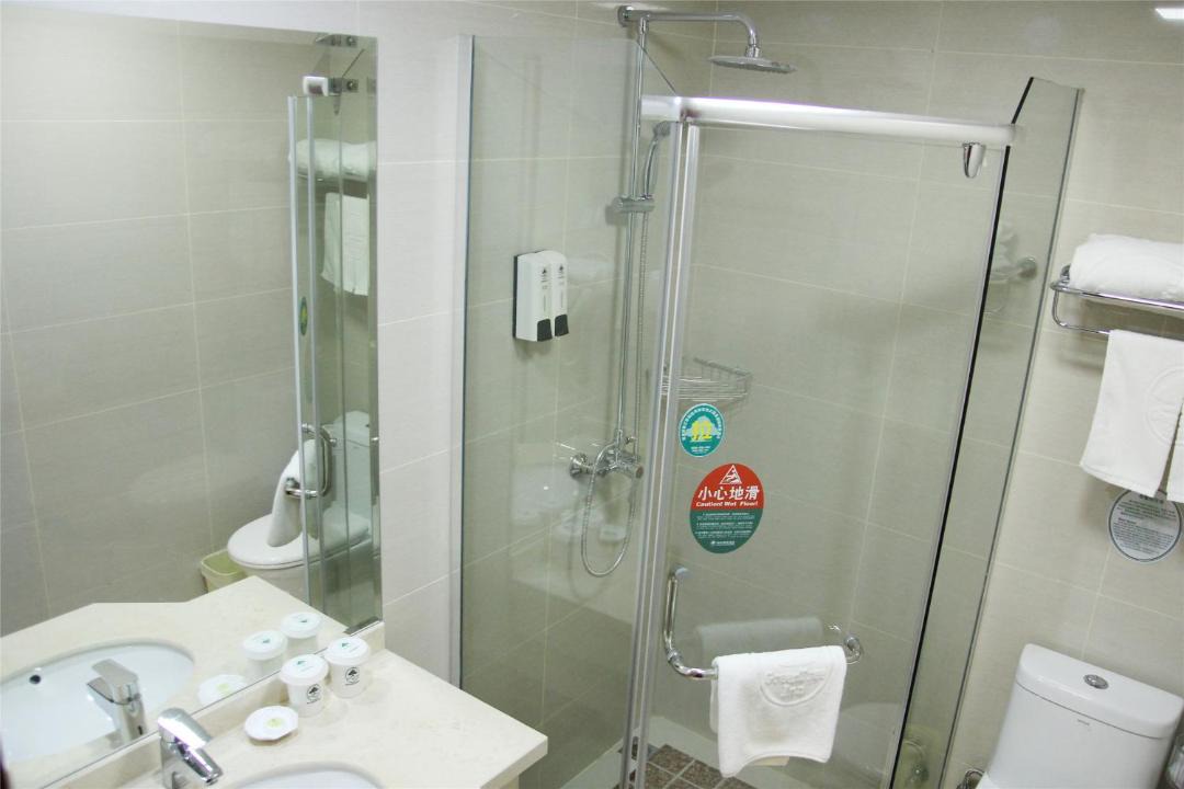 Photo of Bathroom in Hantai District