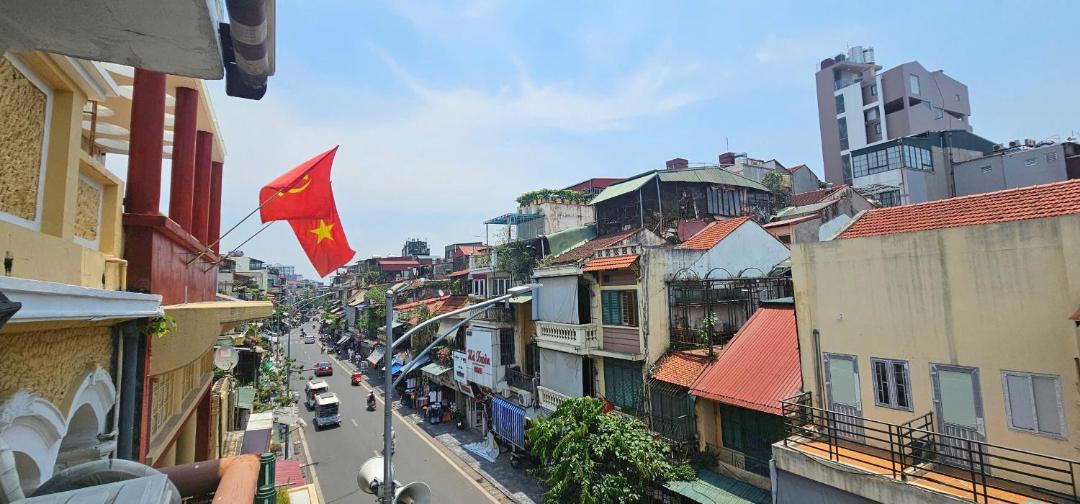 Photo of Others in Hang Dao