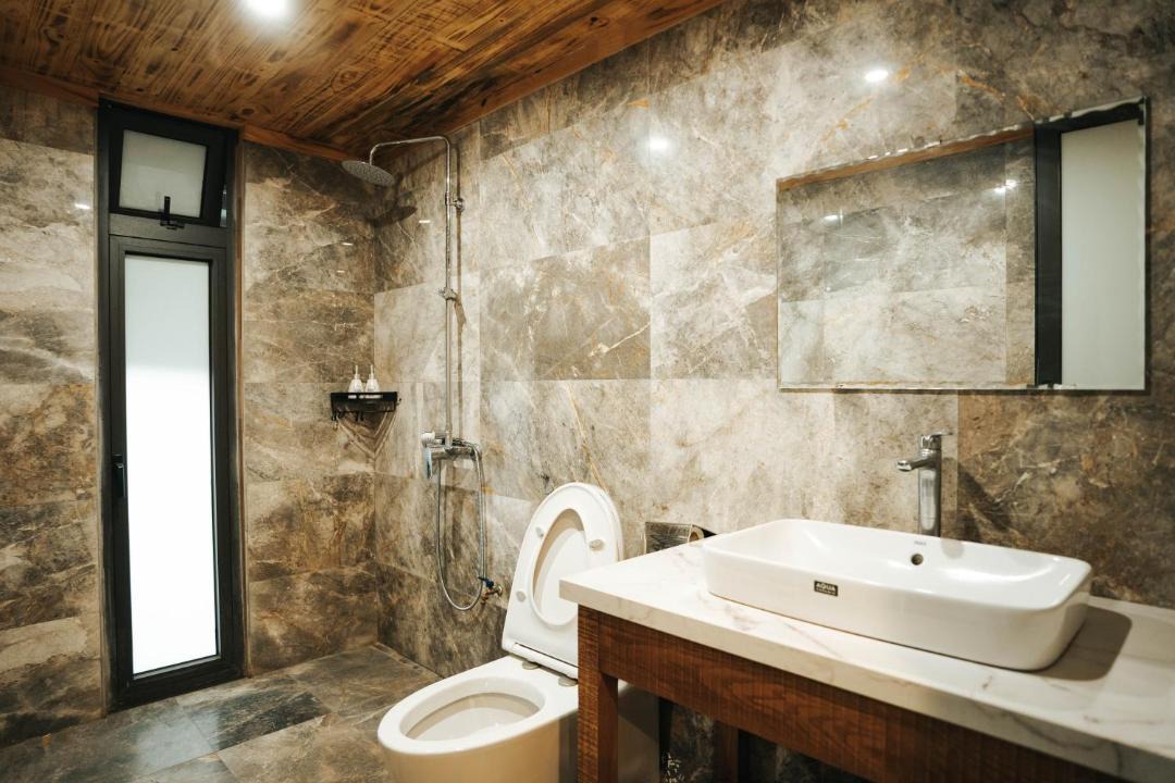 Photo of Bathroom in Son Tay