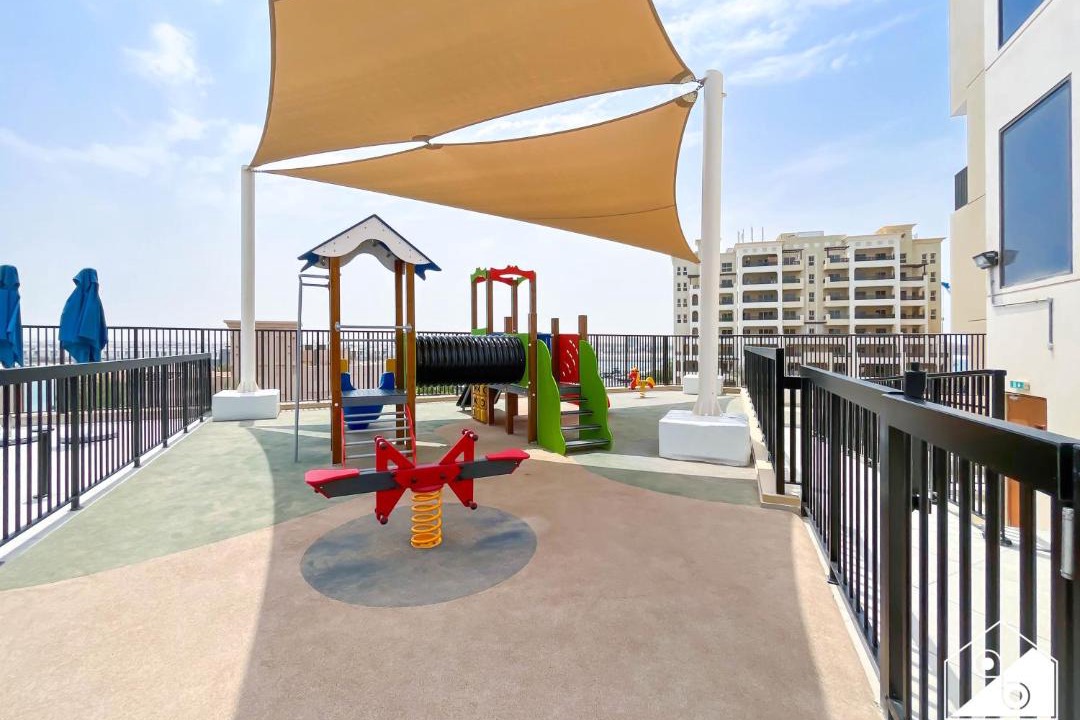Photo of Patio Balcony in Al Hamra Village
