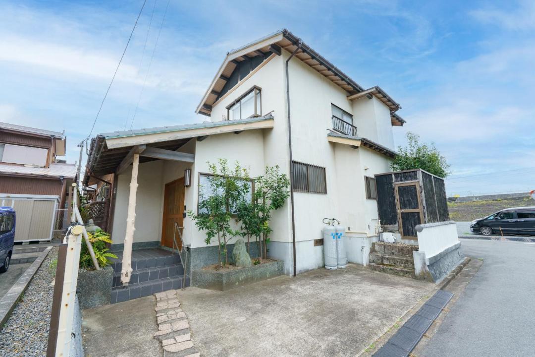 Photo of Others in Kuwana