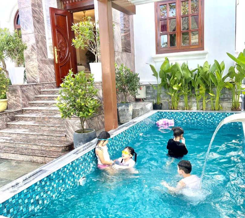Photo of Others in Hue