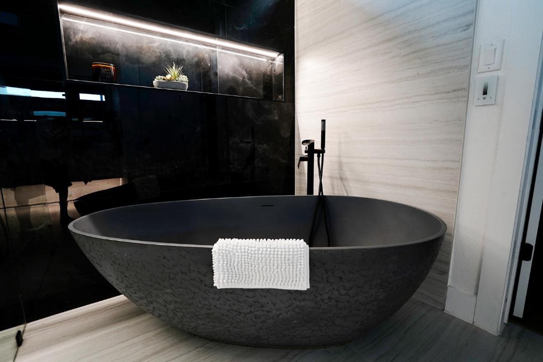 Photo of Bathroom in West Dallas